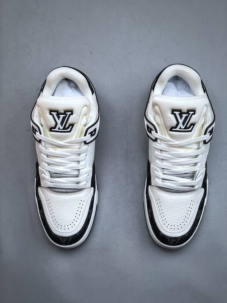 Louis Vuitton Trainer FL24 – Black & White
