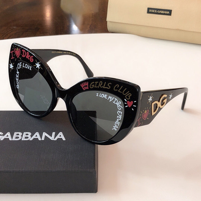 I ❤️ D&G Girls Club Oversized Cat-Eye Sunglasses