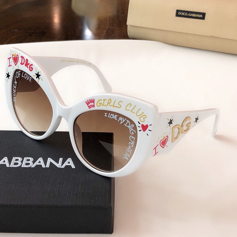 I ❤️ D&G Girls Club Oversized Cat-Eye Sunglasses