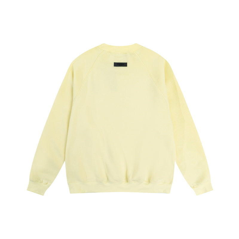 Urban Essential Crewneck — Elevated Comfort, Everyday Style