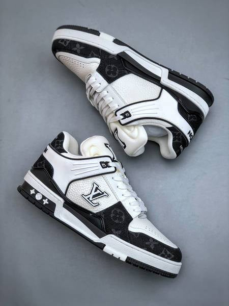 Louis Vuitton Trainer FL24 – Black & White
