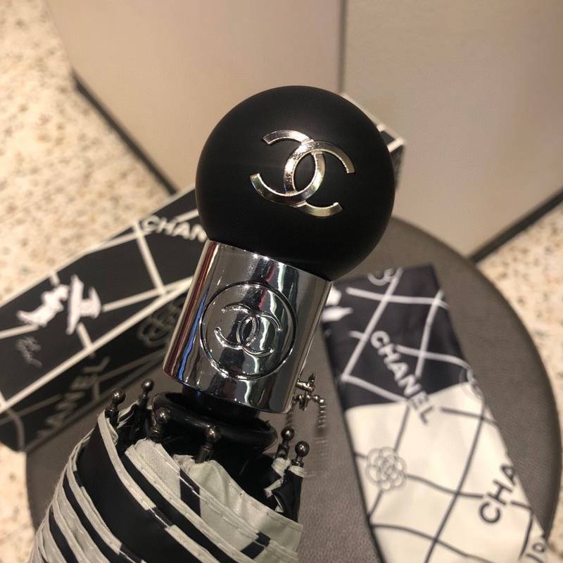 Chanel White and Black VIP Umbrella