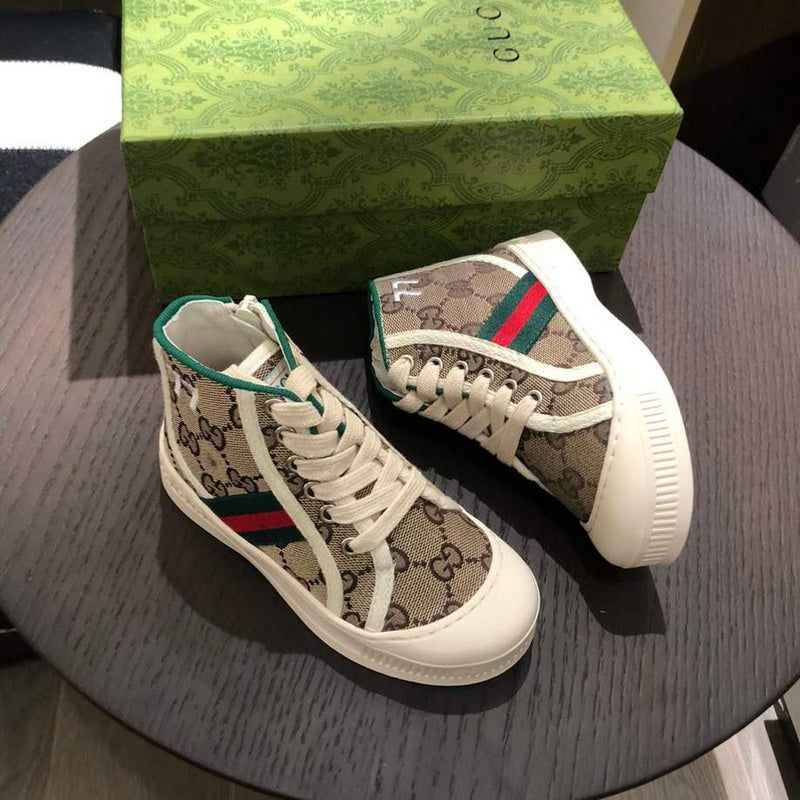 gucci Logo-Print Sneakers