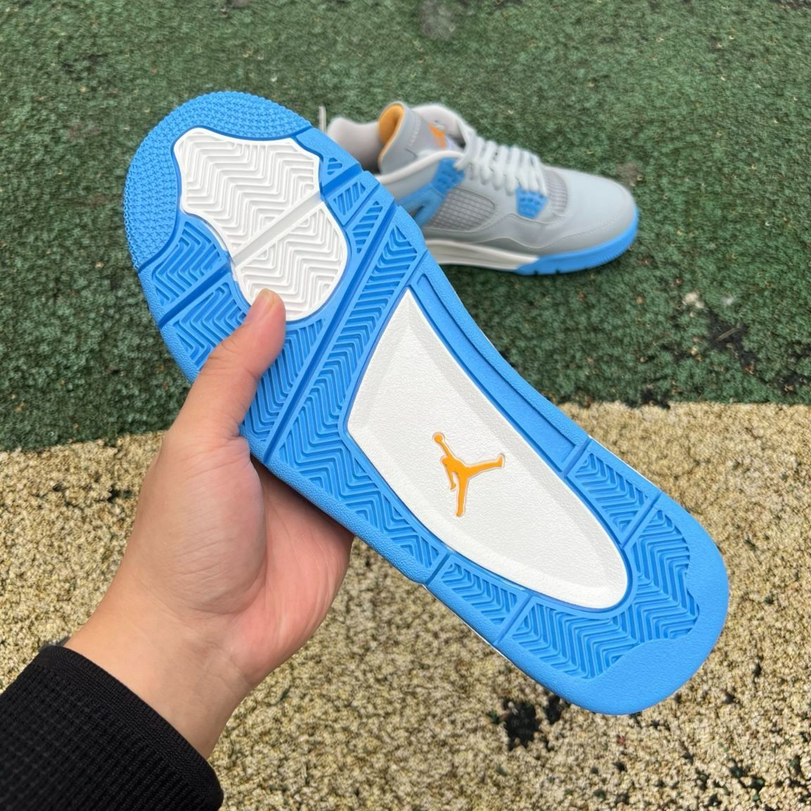 Elite Heritage 4 Classic