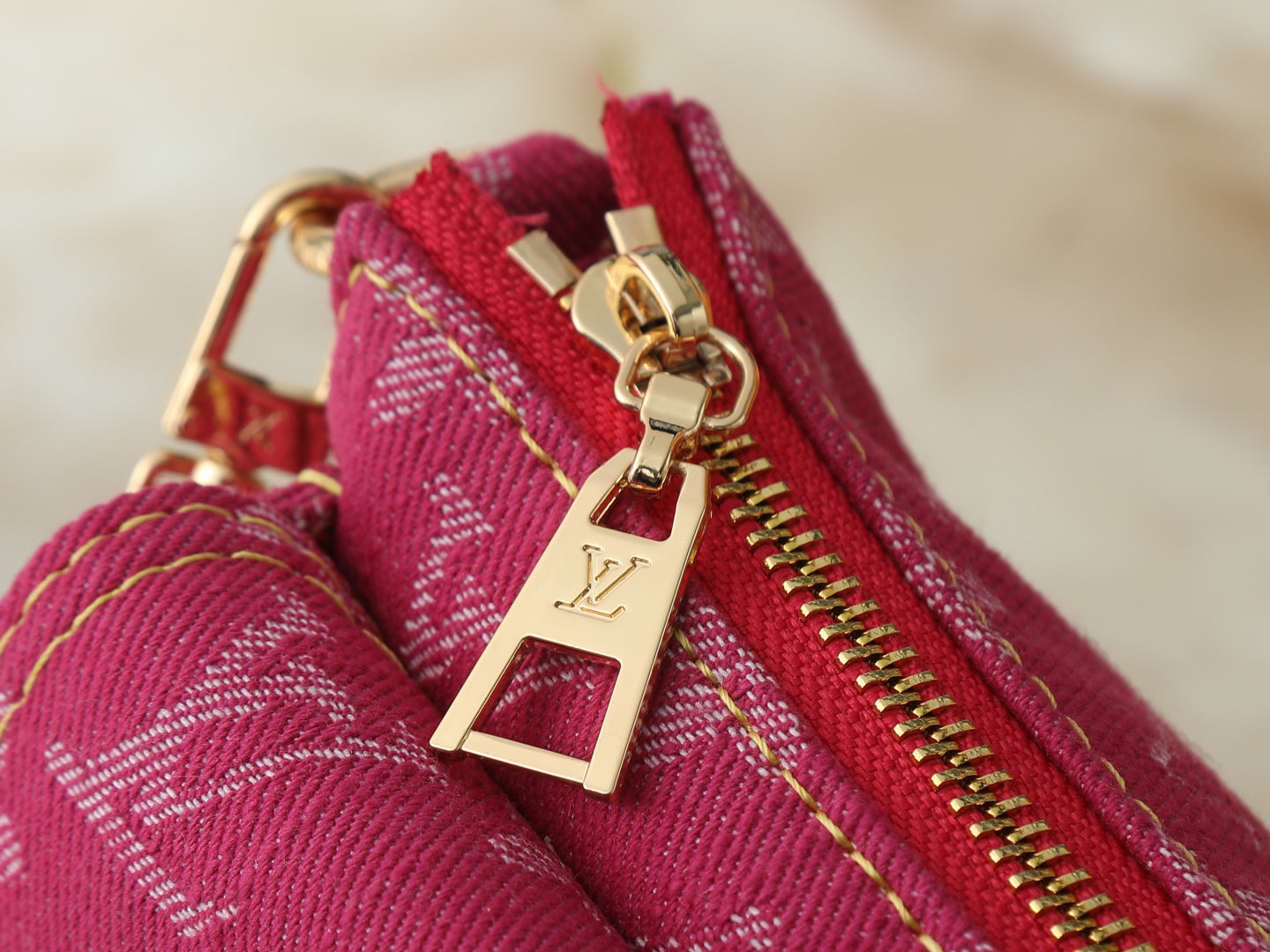 Urban Denim Cargo – Blue / Pink Edition