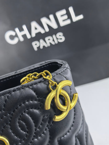 Camellia Luxe Chain Tote