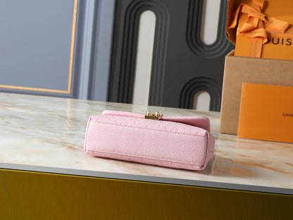 Urban Pink Dream – Nano Madeleine