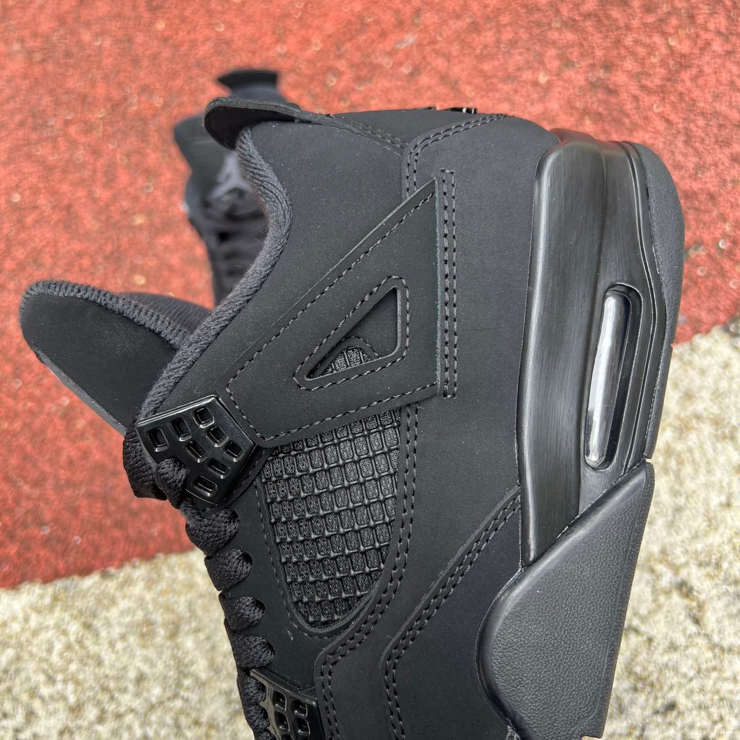 Elite Retro 4 Triple Noir