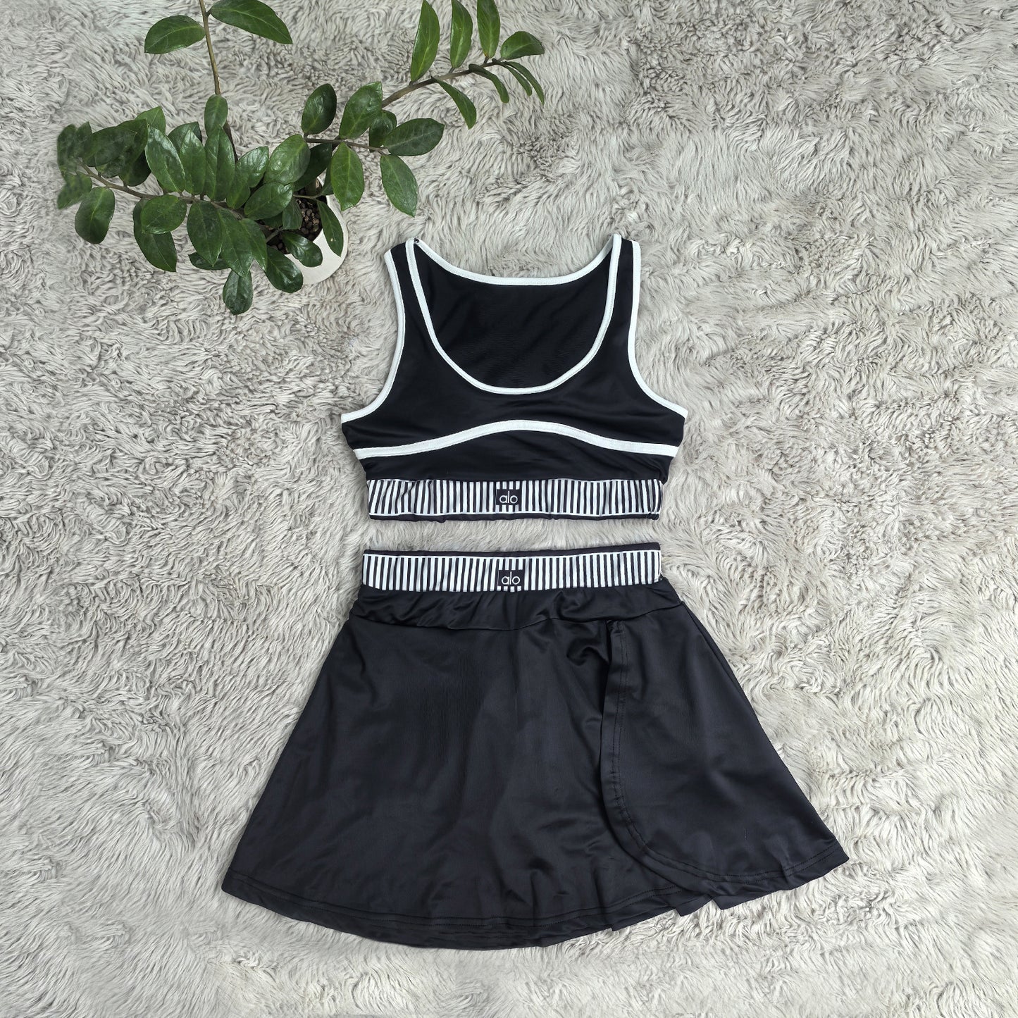 Urban Court 2‑Piece Set — Black