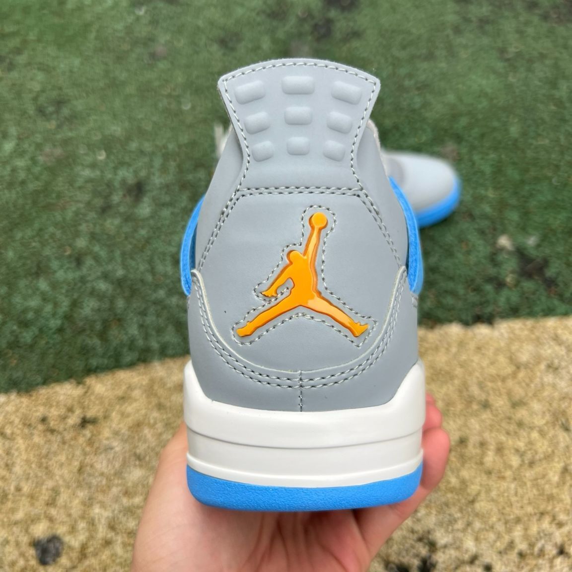 Elite Heritage 4 Classic