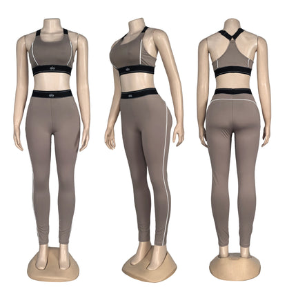 Two‑piece active set that lifts, shapes, and keeps you moving.