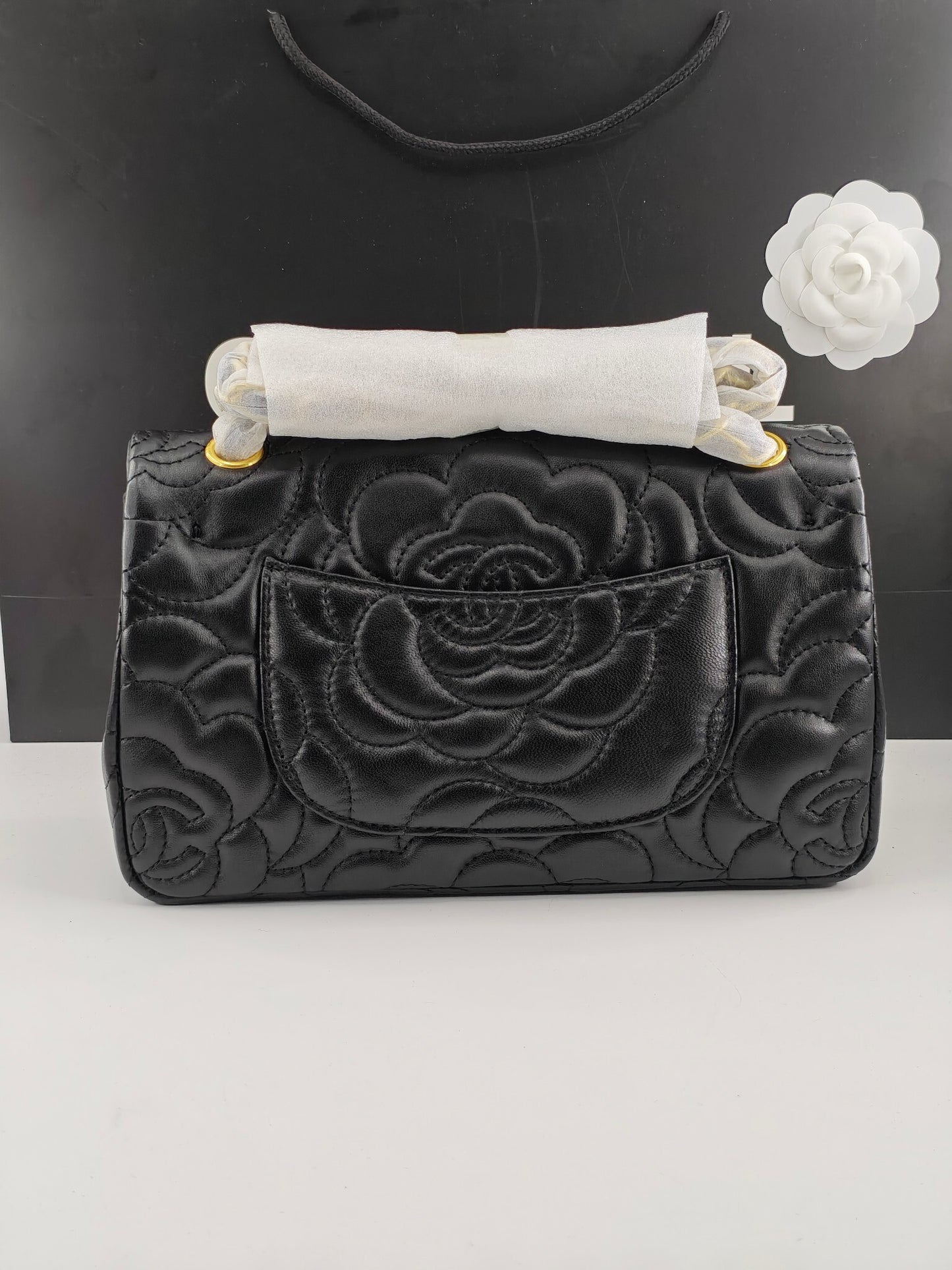 Camellia Classic Medium Flap
