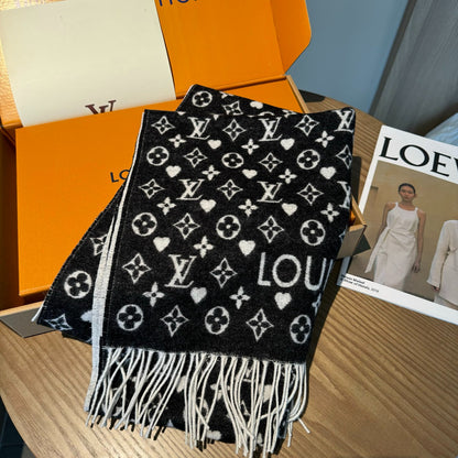 Louis Vuitton Monogram Wool Cashmere Scarf & Beanie Set – Noir Edition