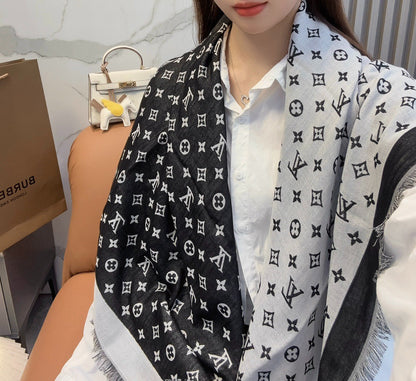 Louis Vuitton Monogram Reversible Wool Scarf – Noir & Blanc Edition