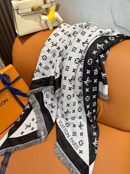 Louis Vuitton Monogram Reversible Wool Scarf – Noir & Blanc Edition