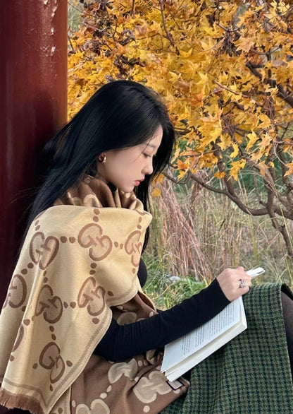 Gucci GG Reversible Wool Scarf – Mocha Beige Edition