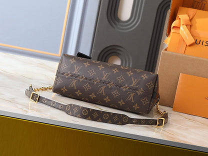 Luxury Ski BB Carry-All Bag