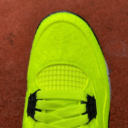 Elite Retro 4 Volt Texture