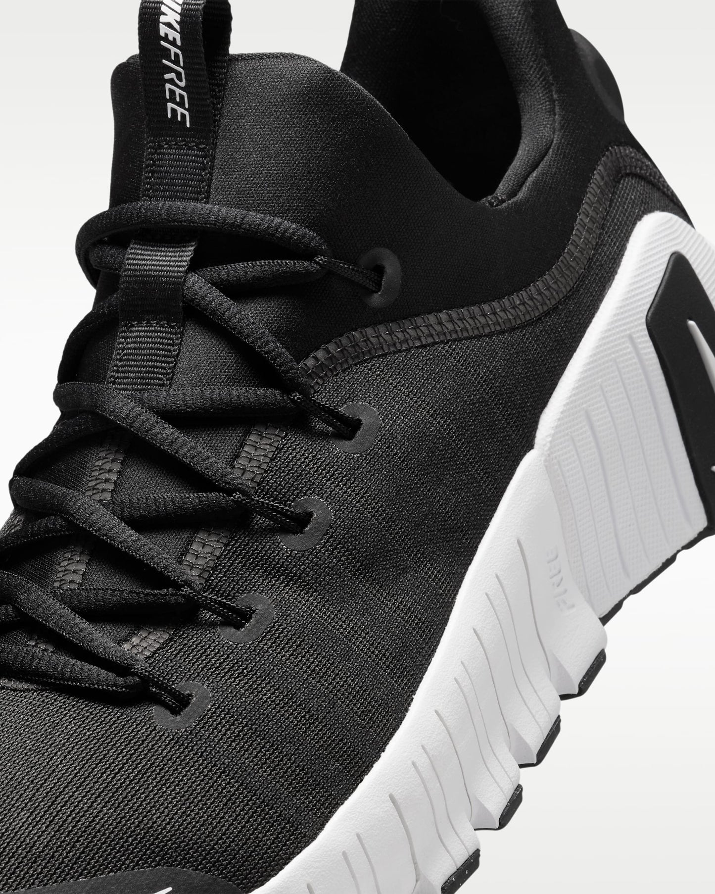 Metcon 6 Flex Experience — Lightweight Comfort, Everyday Performance