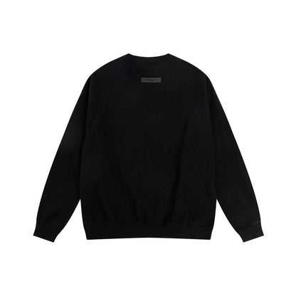 Urban Essential Crewneck — Elevated Comfort, Everyday Style