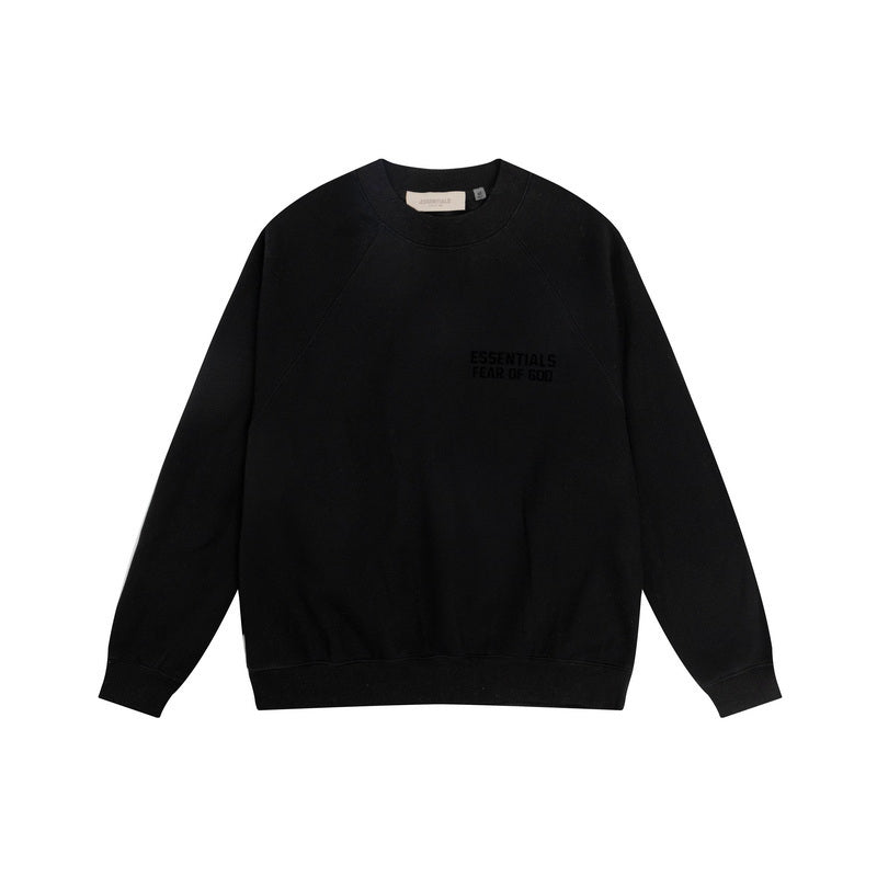 Urban Essential Crewneck — Elevated Comfort, Everyday Style