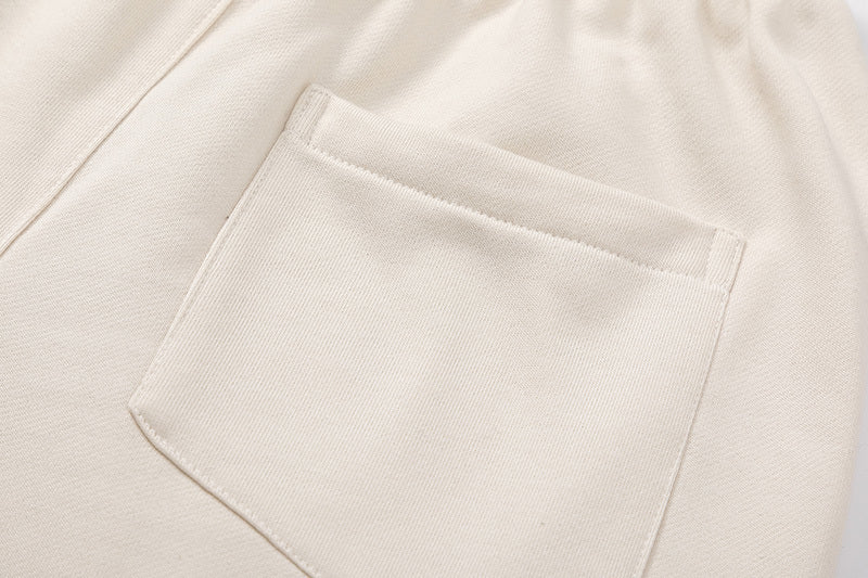 Urban Essential Shorts — Lightweight, Clean, Everyday Comfort