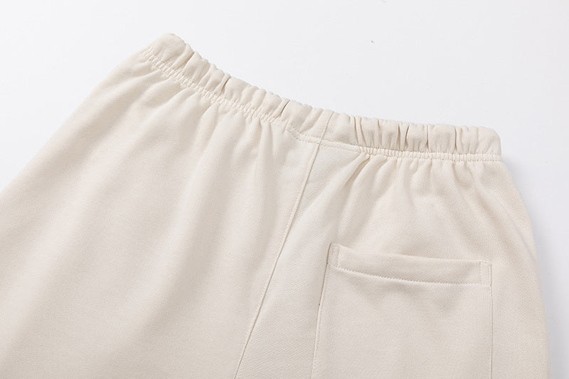 Urban Essential Shorts — Lightweight, Clean, Everyday Comfort