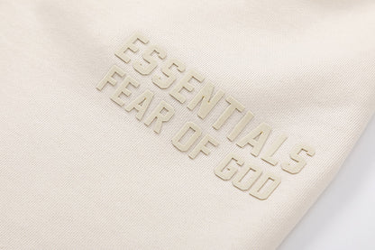 Urban Essential Shorts — Lightweight, Clean, Everyday Comfort