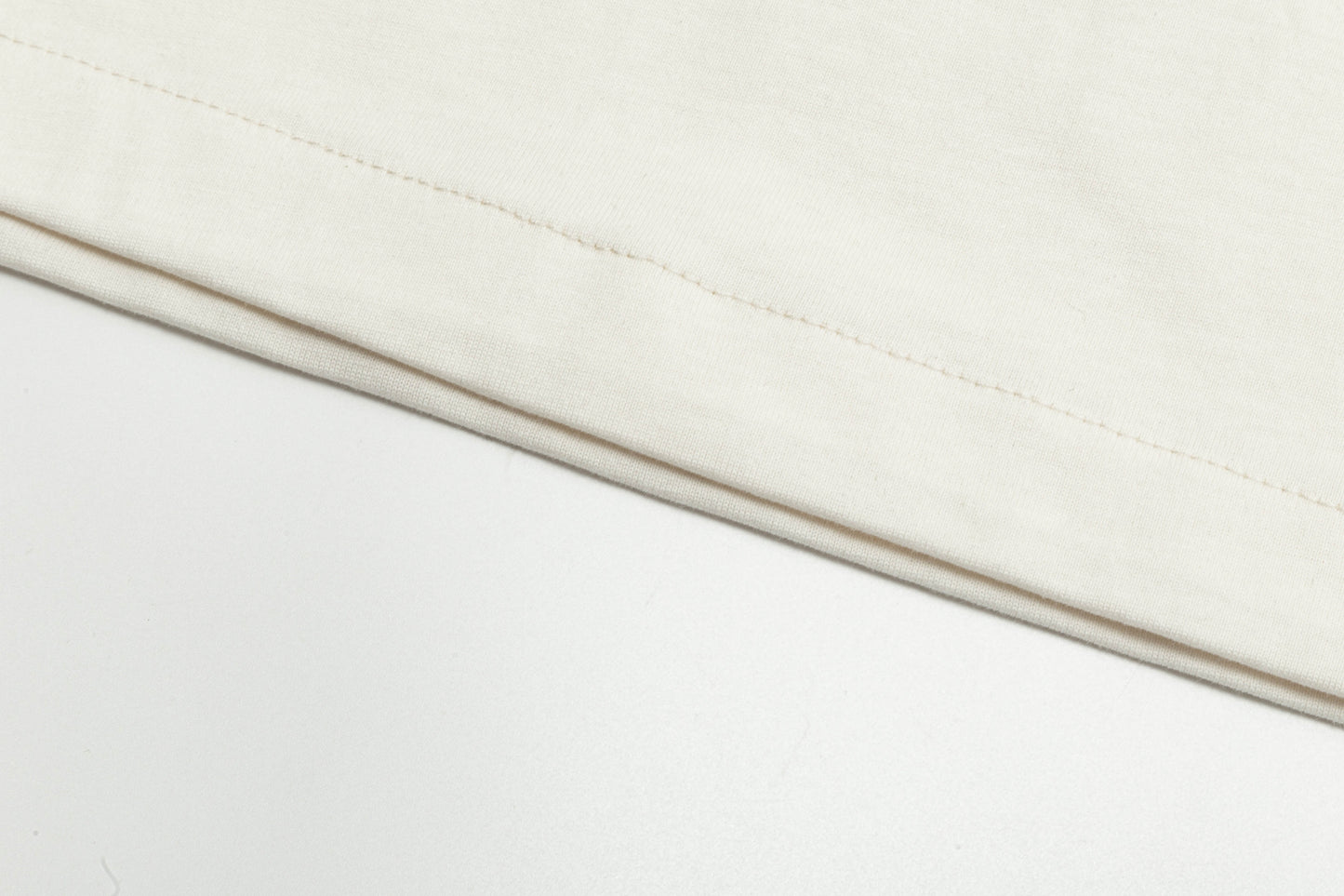 Urban Essential Statement Tee — Clean Front, Bold Back Energy