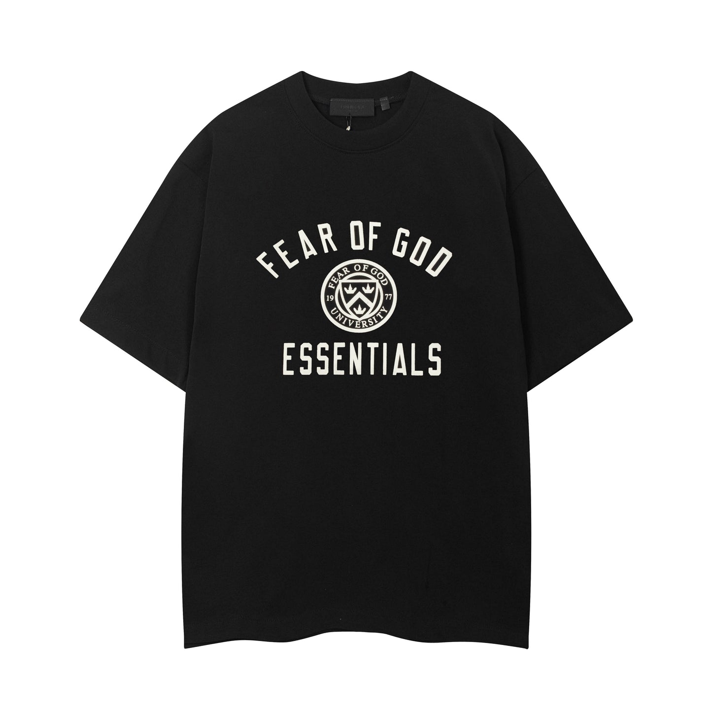 Urban Essential Graphic Tee — Classic Streetwear, Everyday Comfort