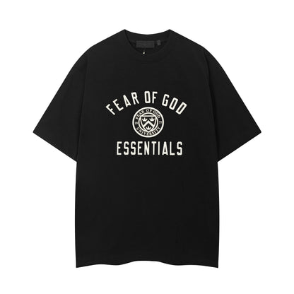Urban Essential Graphic Tee — Classic Streetwear, Everyday Comfort
