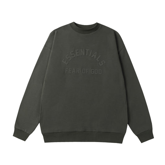 Urban Essential Crewneck — Minimal Design, Elevated Everyday Comfort