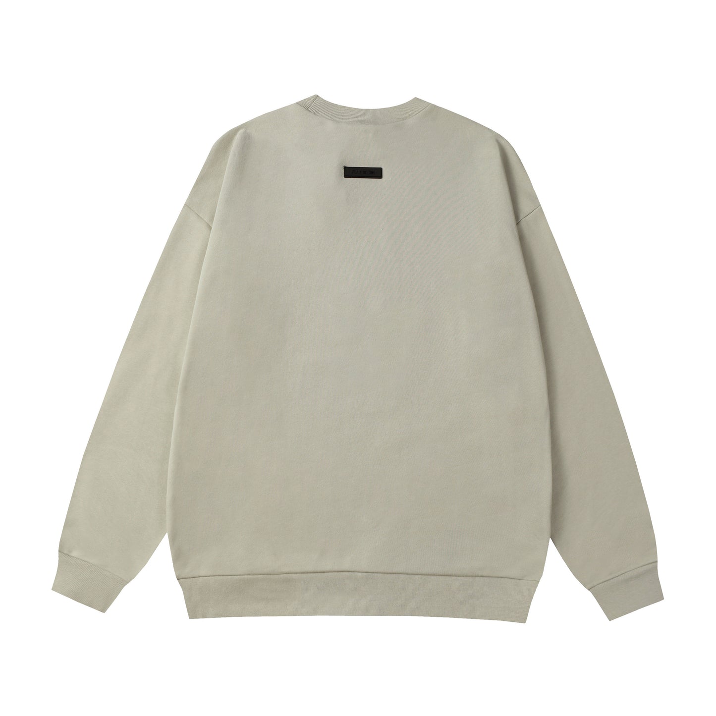Urban Essential Crewneck — Minimal Design, Elevated Everyday Comfort