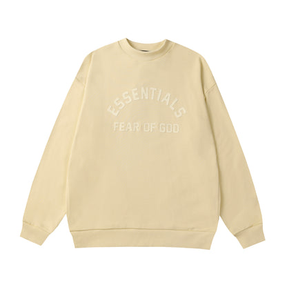 Urban Essential Crewneck — Minimal Design, Elevated Everyday Comfort