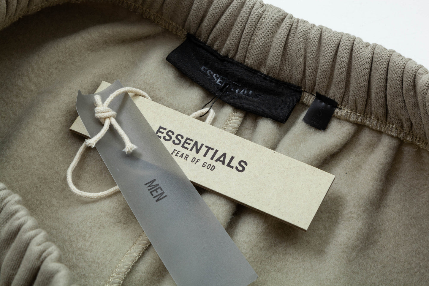 Urban Essential Joggers — Premium Comfort, Clean Everyday Style