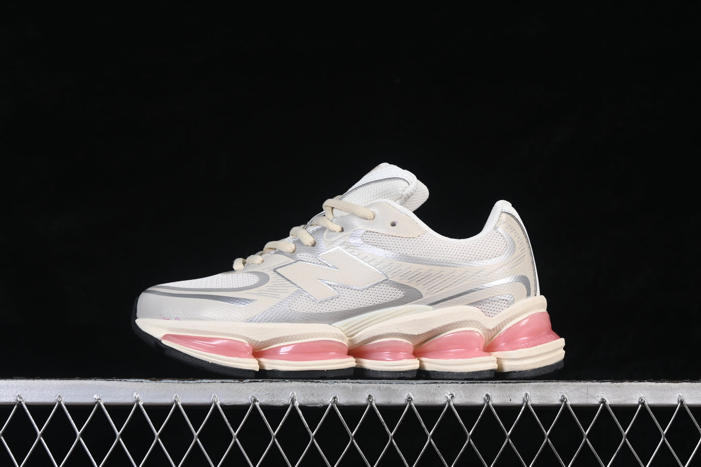 Soft Ivory & Blush Cushion Runner