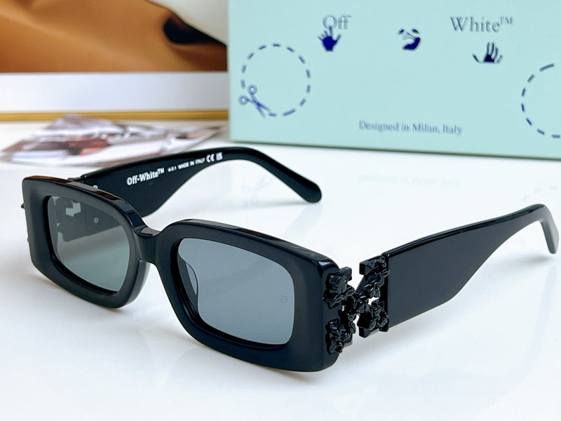 Off-White Square shape sunglasses