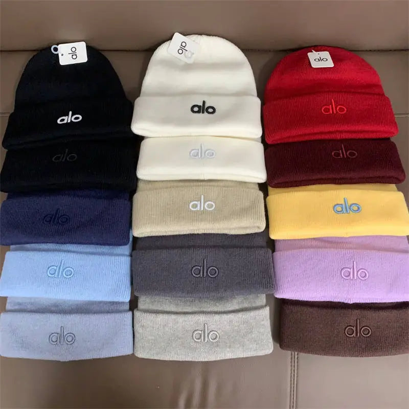 Alo performance Fleece Beanie