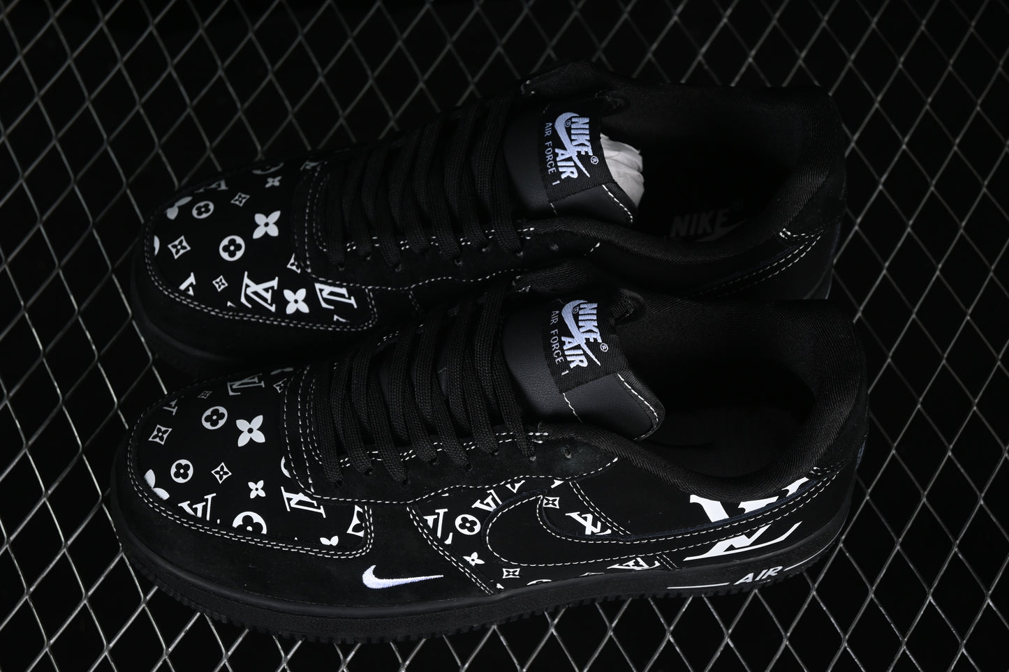 Luxury Monogram Low-Top Street Sneaker SD duck