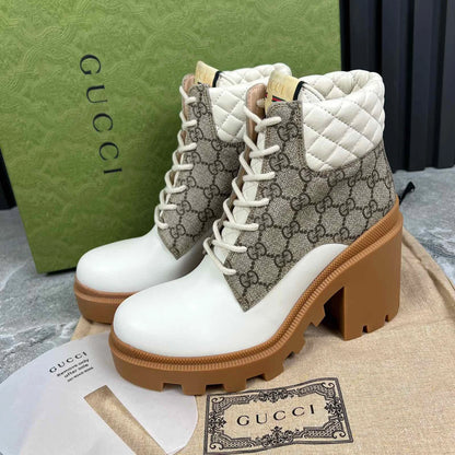 Gucci Apollo GG Supreme Boots and GG Dionysus Medium Shoulder Bag